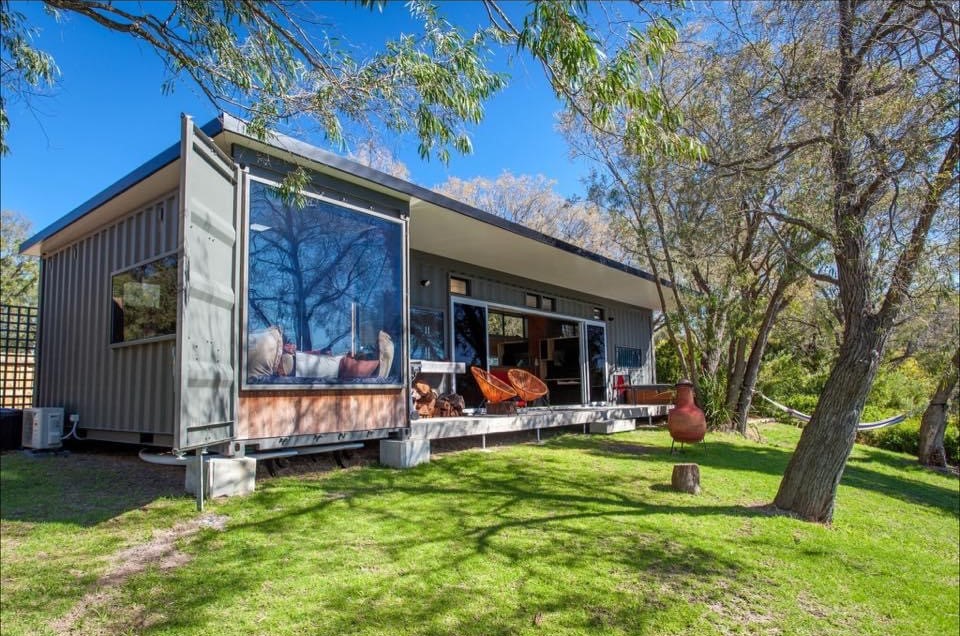 exceptional container houses