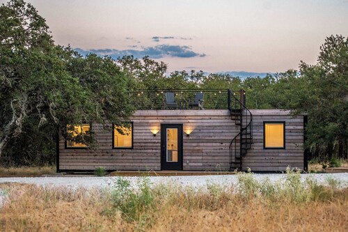 vibrant container homes