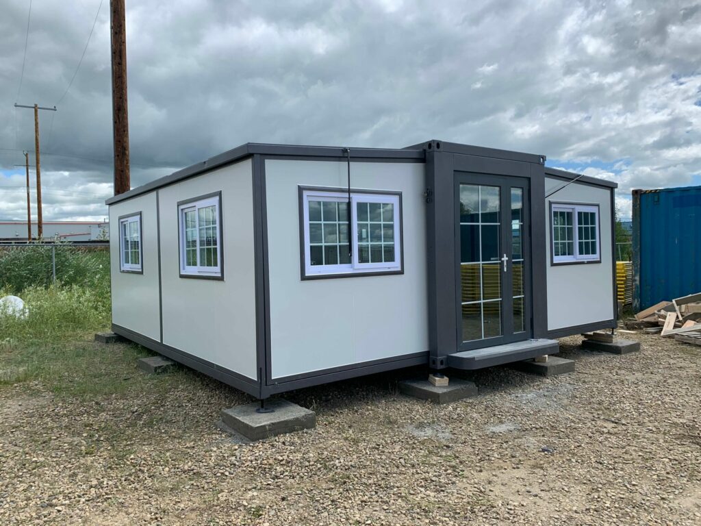 Renowned container homes